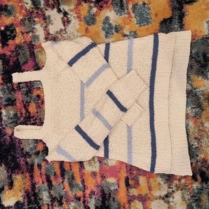 Cupcakes and Cashmere 🧁 Cold Shoulder Sweater